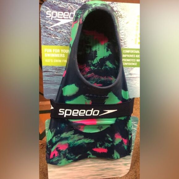 Speedo Swim Fins set - Black, Green, and Pink size medium (1-2) - Picture 1 of 1